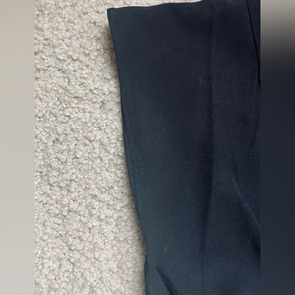 Cazinc The Label Sierra Twist Top: Black - Picture 6 of 10